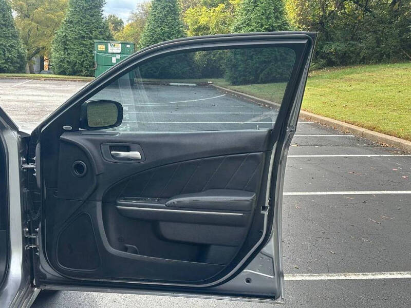 2015 Dodge Charger SXT