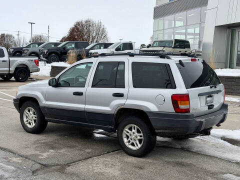 2004 Jeep Grand Cherokee Laredo