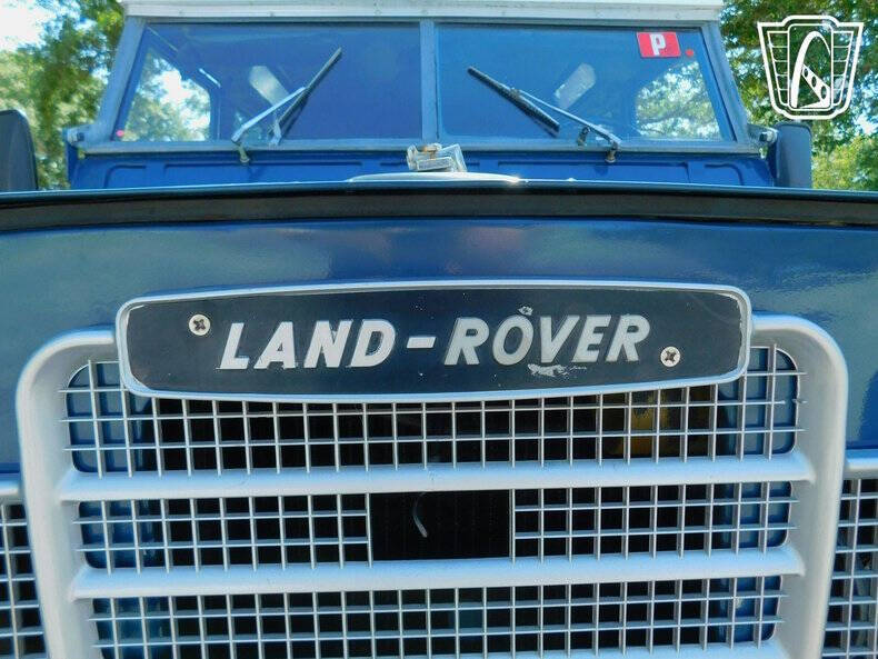 1972 Land Rover Santana