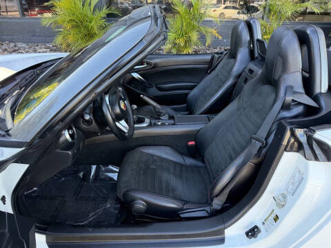 2017 FIAT 124 Spider Abarth