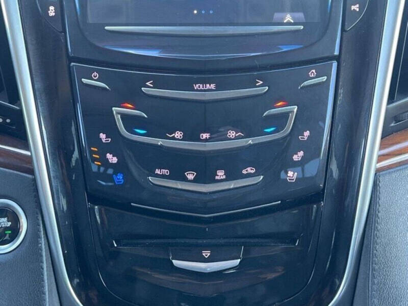 2019 Cadillac Escalade Luxury
