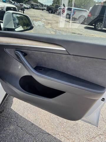 2023 Tesla Model Y Long Range