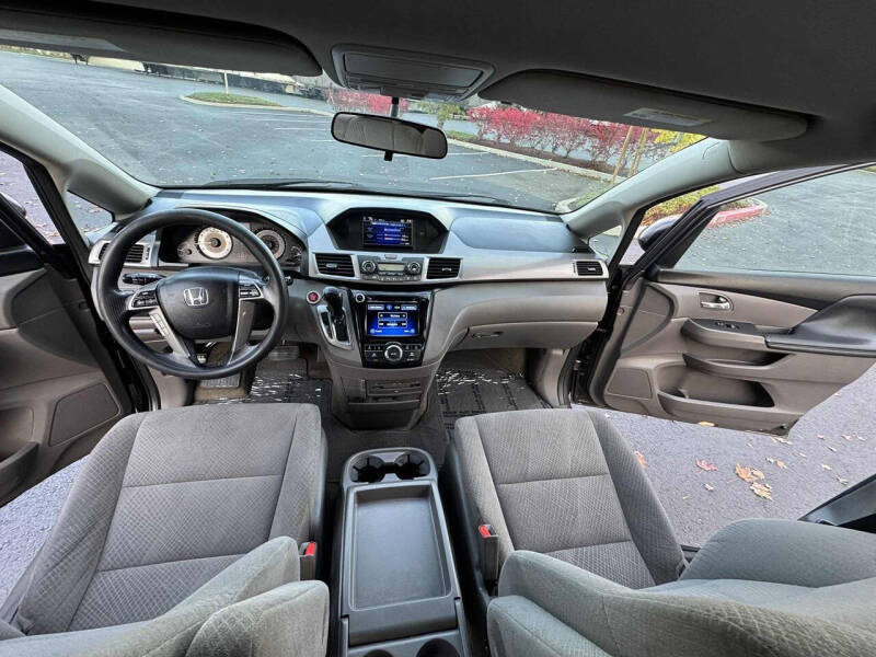 2016 Honda Odyssey SE