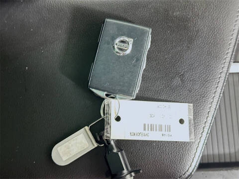 2023 Volvo XC60 B5 Core