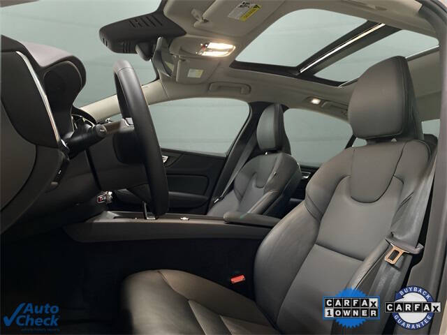 2025 Volvo S60 B5 Core