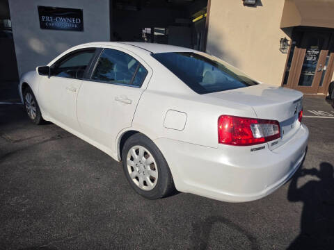 2011 Mitsubishi Galant SE