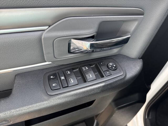 2022 RAM 1500 Classic SLT