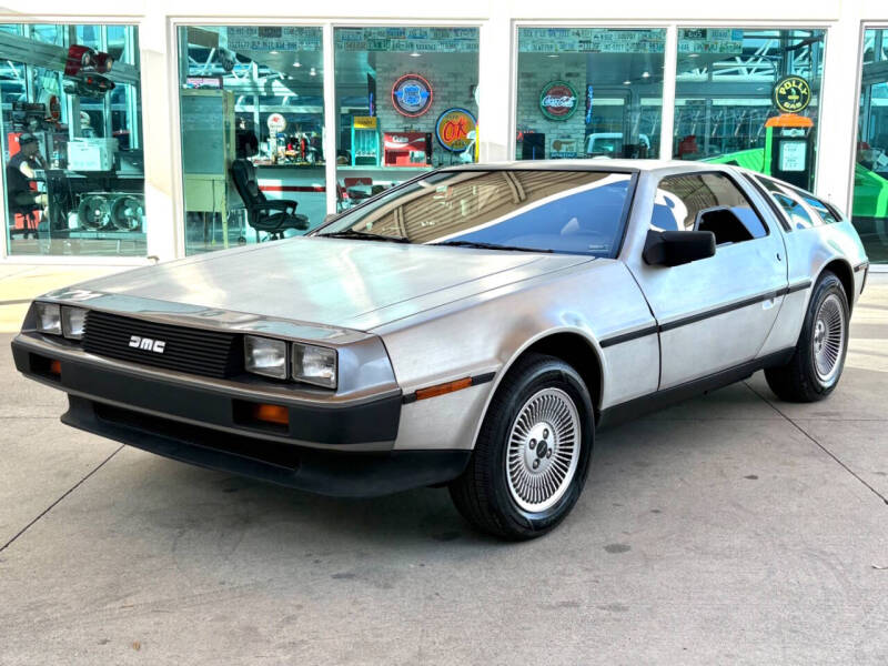 1981 DeLorean DMC-12