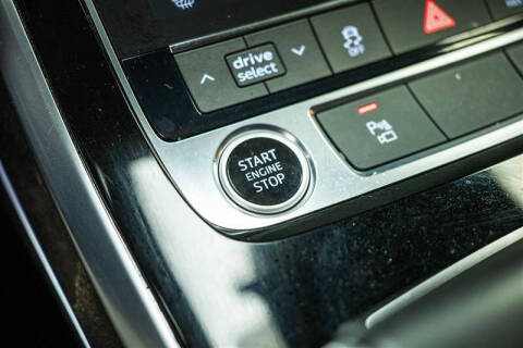 2022 Audi Q7 quattro Premium Plus 45 TFSI