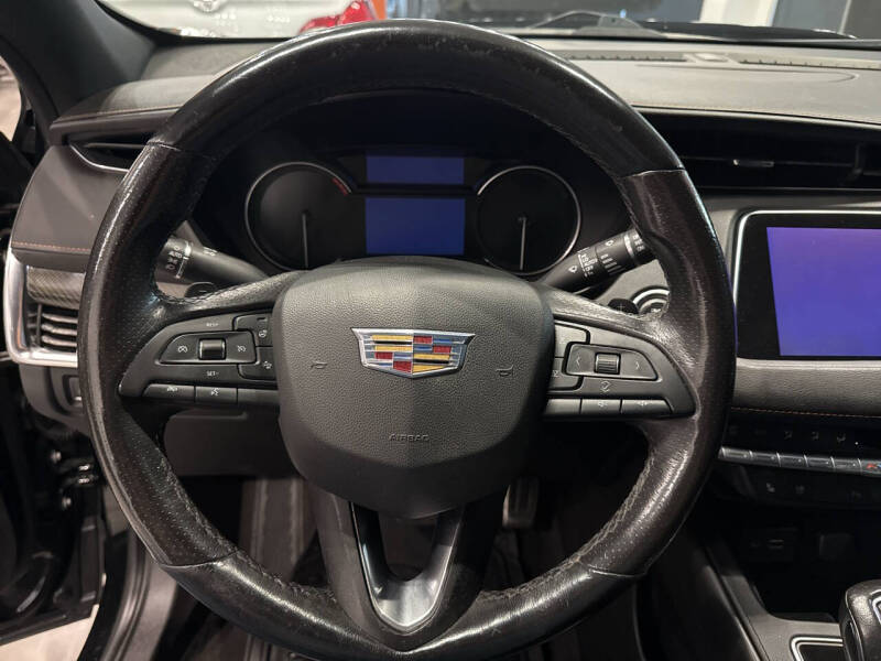 2019 Cadillac XT4 Sport