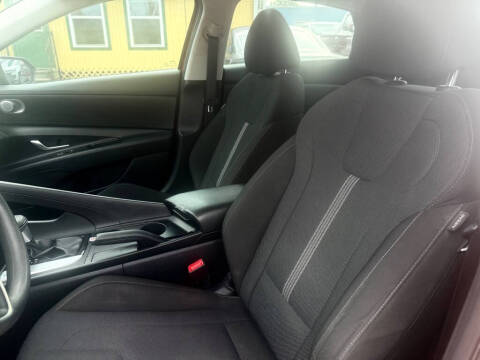 2021 Hyundai Elantra