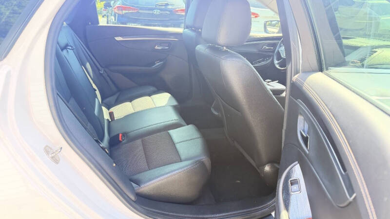 2017 Chevrolet Impala LT