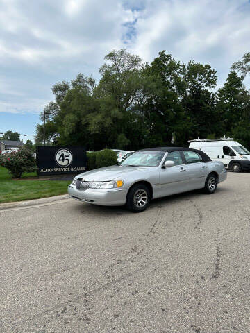 2001 Lincoln Town Car for sale at Station 45 AUTO REPAIR AND AUTO SALES in Allendale MI