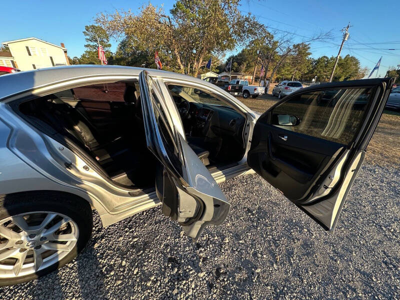 2010 Nissan Maxima 3.5 SV