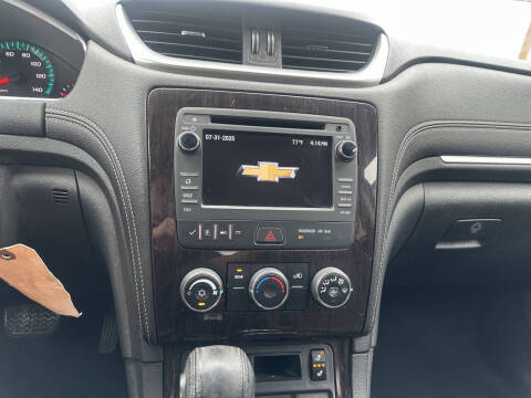 2017 Chevrolet Traverse LT