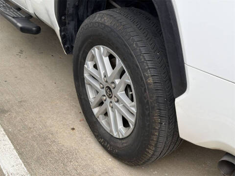 2023 Toyota Tundra SR5