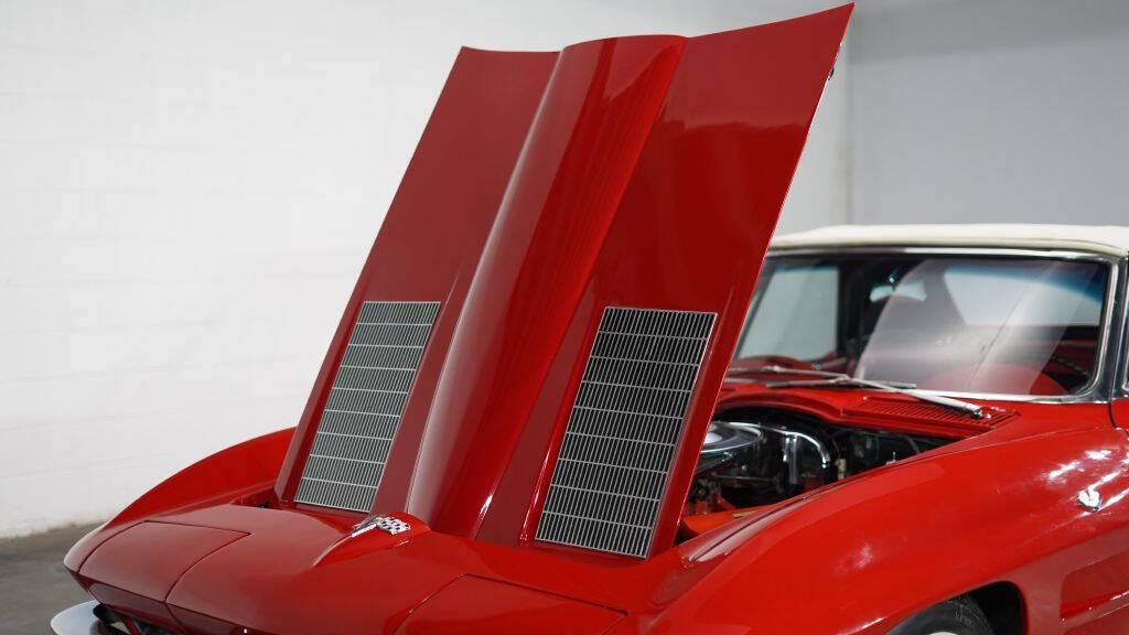 1963 Chevrolet Corvette 18