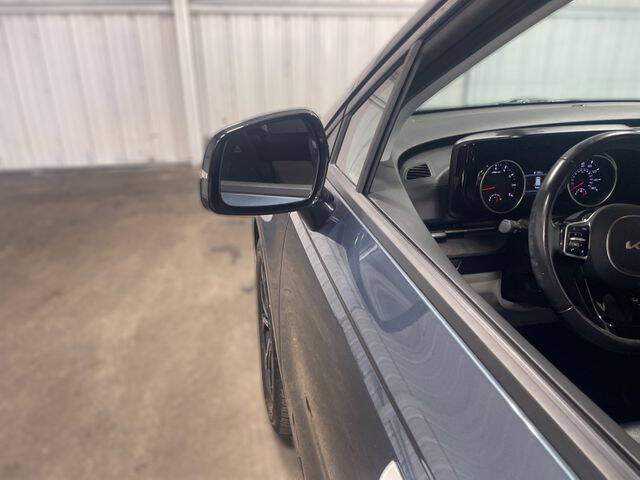 2022 Kia Carnival EX