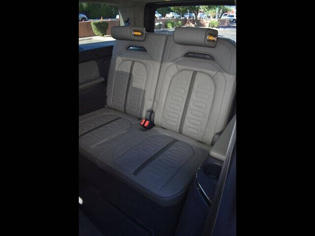 2023 Rivian R1S Adventure