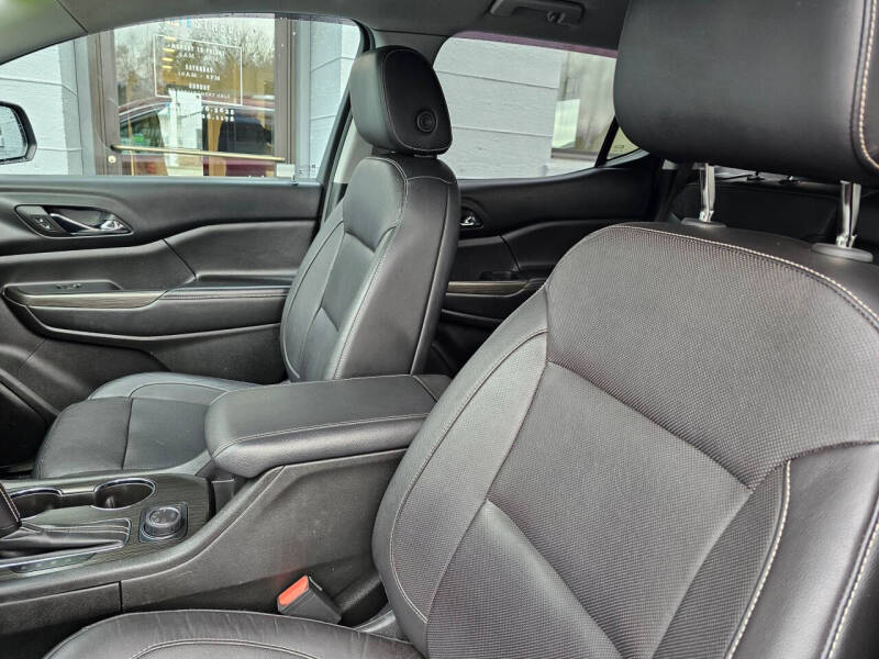 2017 GMC Acadia SLT-1