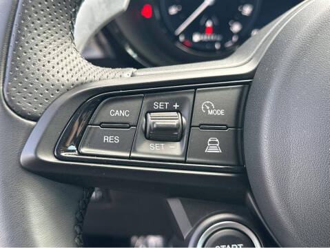 2024 Alfa Romeo Tonale Hybrid Veloce