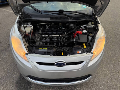 2012 Ford Fiesta SE