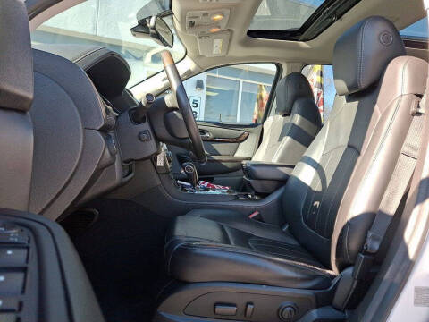 2016 GMC Acadia Denali