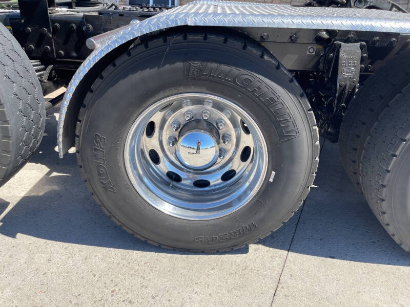 2014 Peterbilt 388