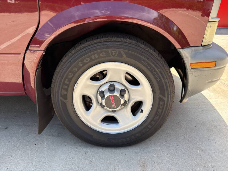 2004 GMC Safari
