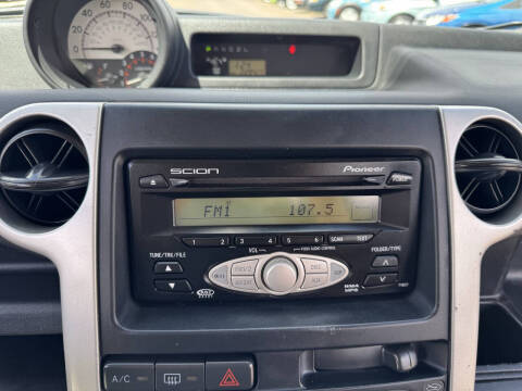 2006 Scion xB