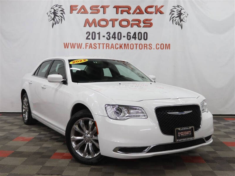 2022 Chrysler 300 Touring