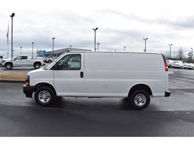 2021 Chevrolet Express 2500