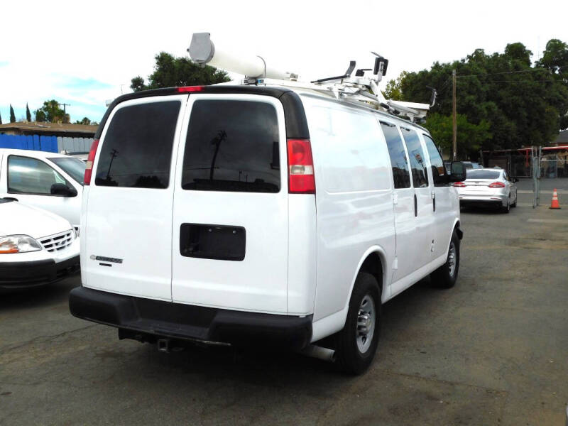 2013 Chevrolet Express 2500
