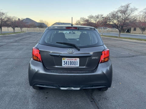 2015 Toyota Yaris 5-Door L