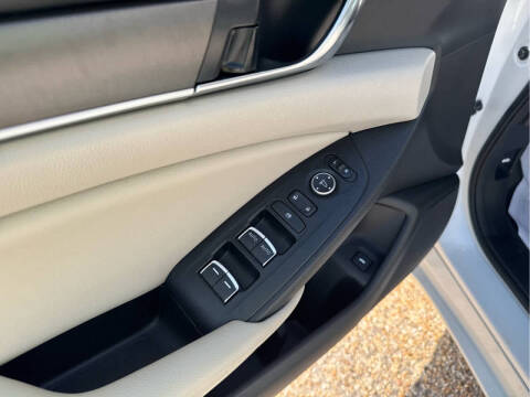 2022 Honda Accord LX