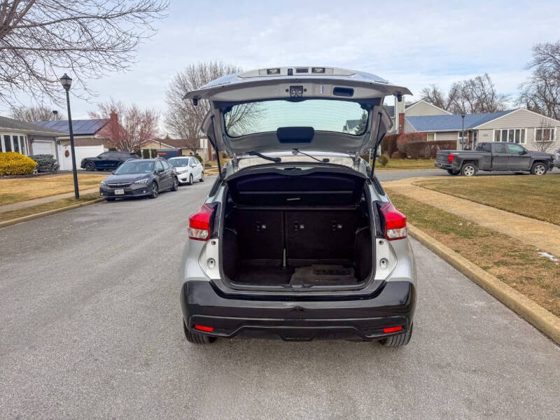 2018 Nissan Kicks SV