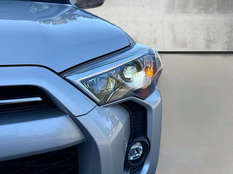 2024 Toyota 4Runner TRD Off-Road