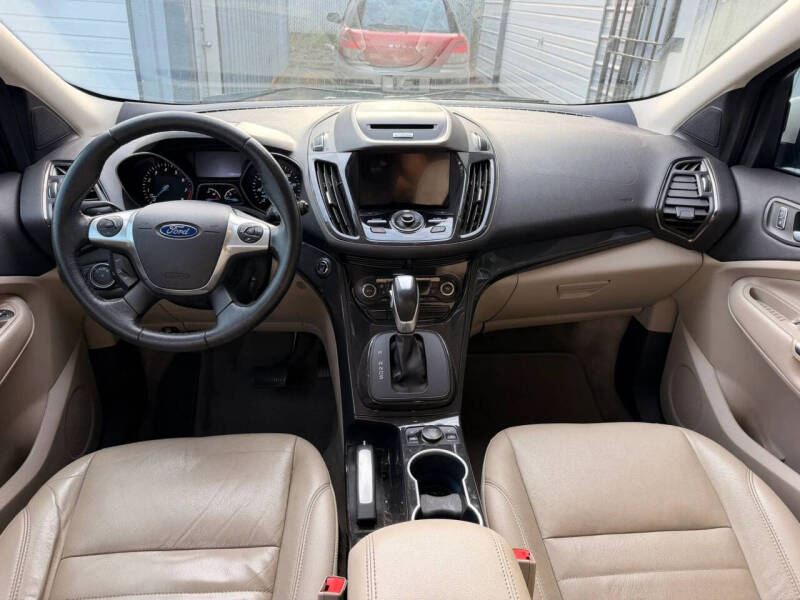 2016 Ford Escape Titanium