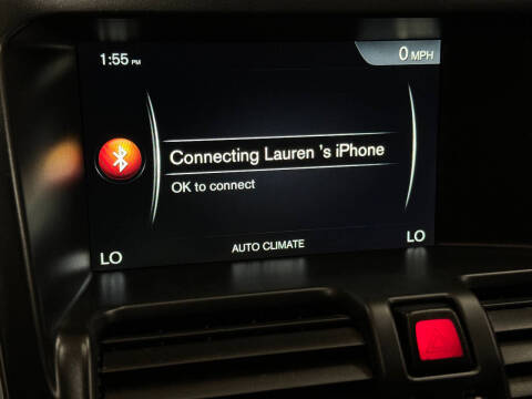 2017 Volvo XC60 T5 Dynamic