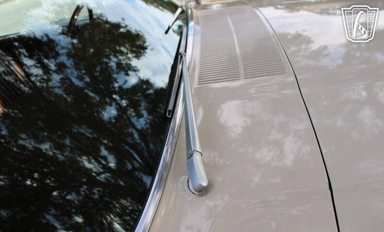 1966 Ford Thunderbird