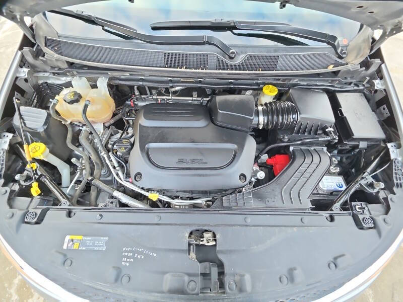 2020 Chrysler Voyager LXi