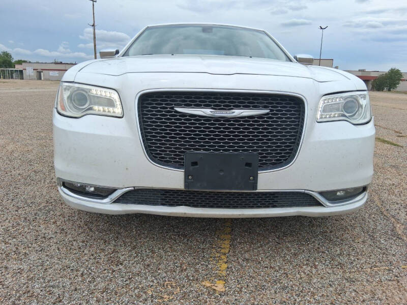 2016 Chrysler 300 C