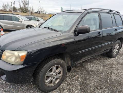 2005 Toyota Highlander for sale at Branch Avenue Auto Auction in Clinton MD