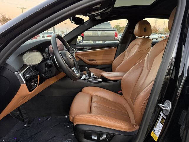 2021 BMW 5 Series 530i