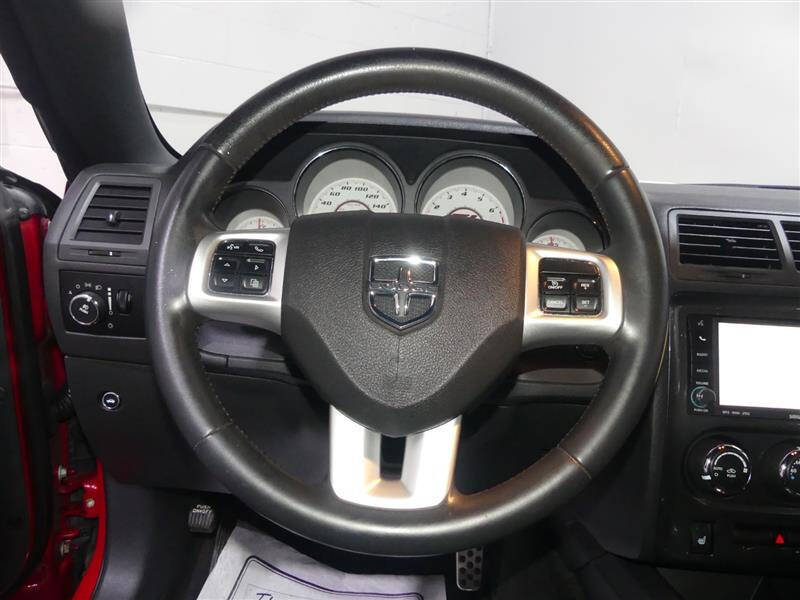 2011 Dodge Challenger SRT8 392