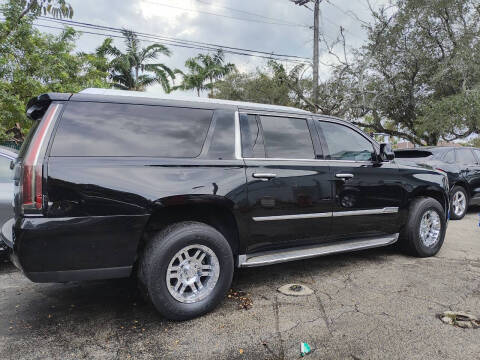 2016 Cadillac Escalade ESV Standard