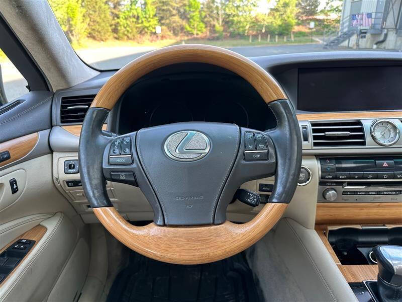 2014 Lexus LS 460