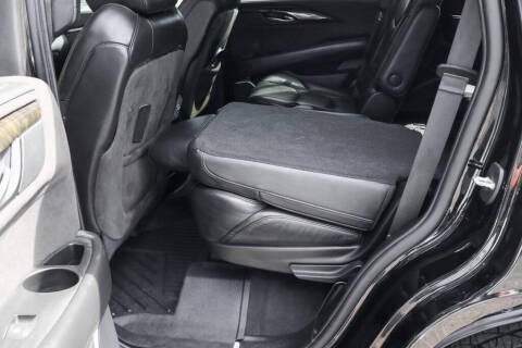 2019 Cadillac Escalade Platinum