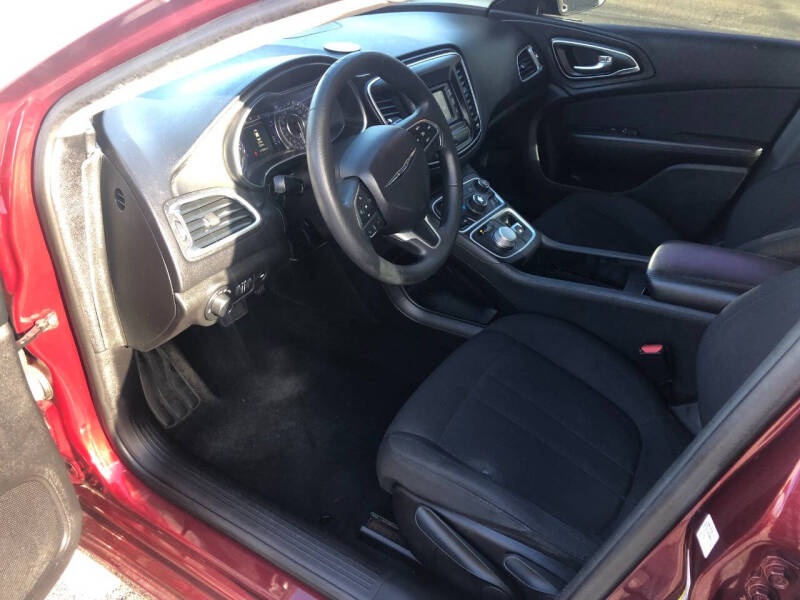 2016 Chrysler 200 Limited