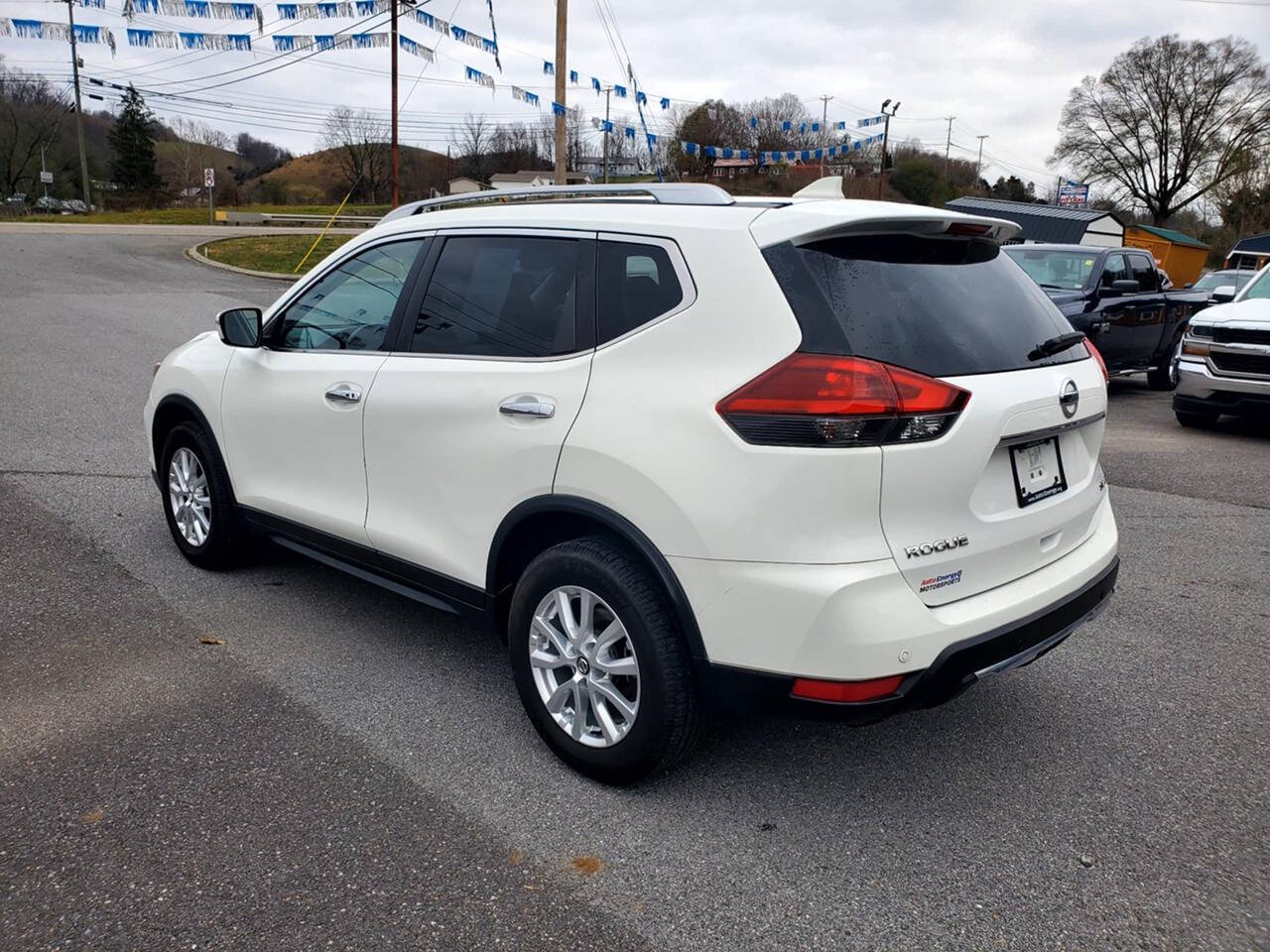 2020 Nissan Rogue for sale at Auto Energy in Lebanon, VA